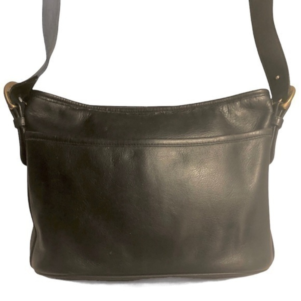 Coach vintage black leather worth bag 4143